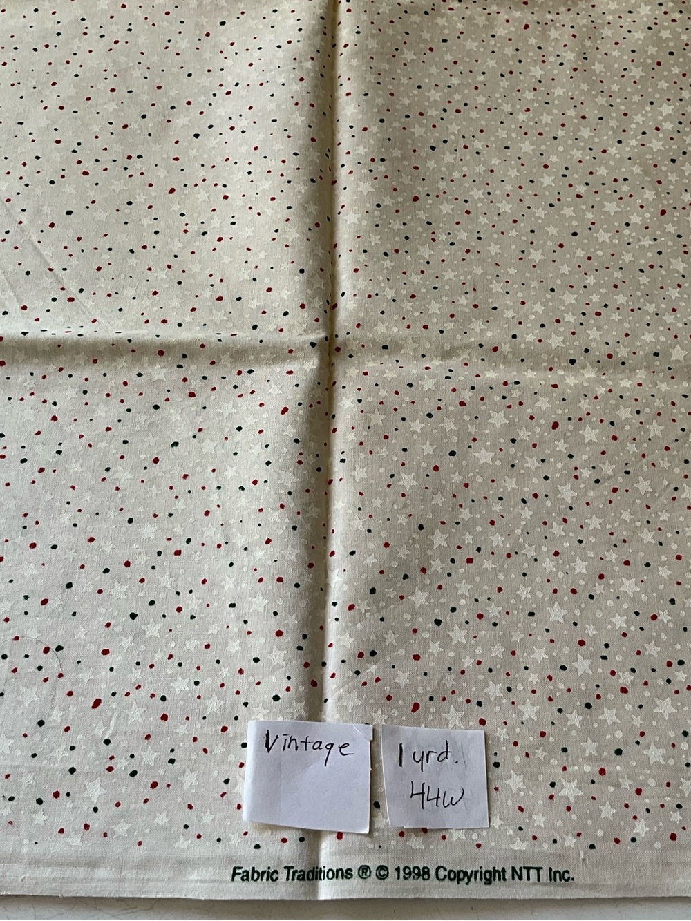 Holiday Winter Theme Quilting Sewing Crafts Fabric Lot Snowflake Red Green White - Picture 2 of 5
